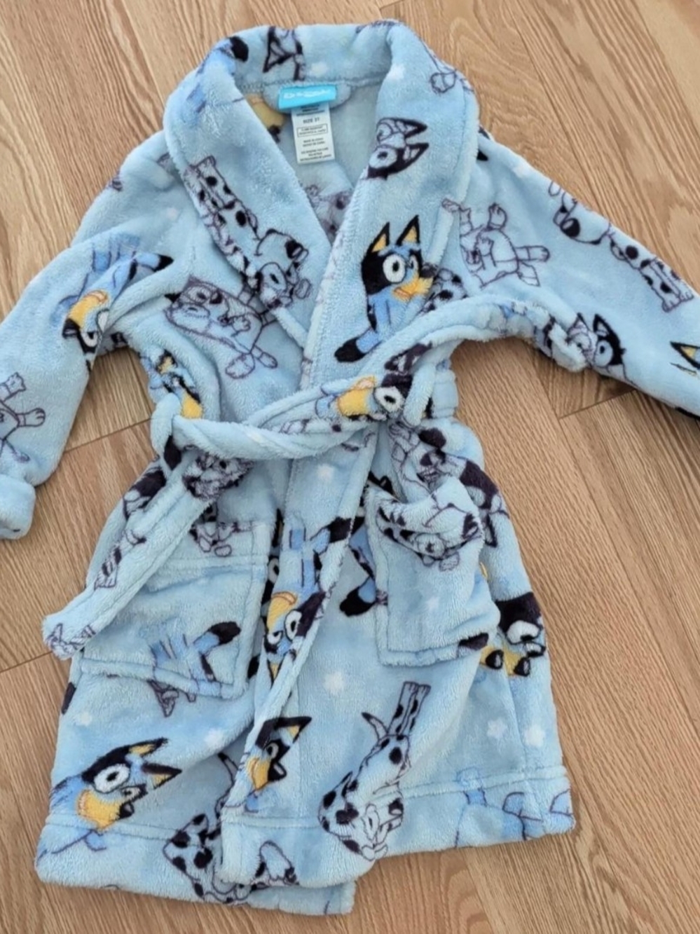 Bluey Kids Light Blue Plush Robe with